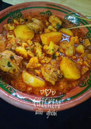 A picture of Chicken aloo Gobhi.