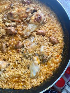 Una foto de Arroz con carne