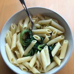 A picture of Quick blue cheese pasta.