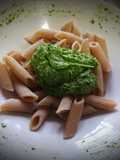Macarrones integrales con pesto de Espinacas. 🌾VEGANO🌾