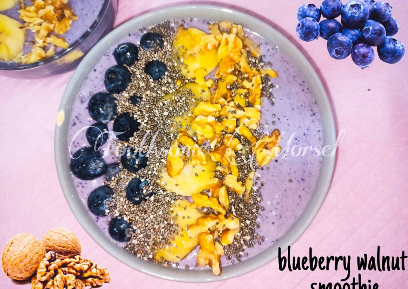 Blueberry walnut smoothie bowl | #walnuttwists