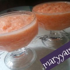 A picture of Pineapple and carrot juice.