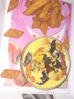 रासाज की कड़ी(rasaj ki kadhi recipe in Hindi) रेसिपी मुख्य फोटो