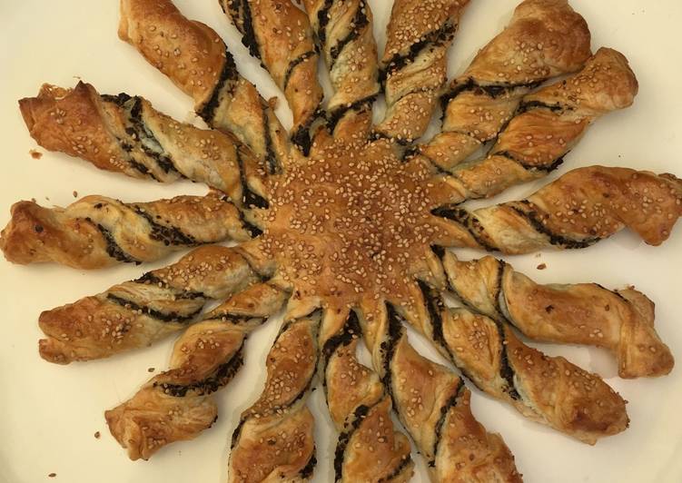 Tarta estrella de aceitunas negras
