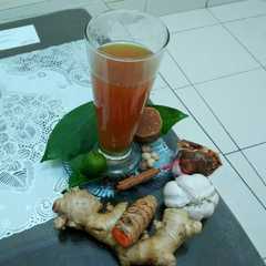 A picture of Minuman rempah penghangat badan.