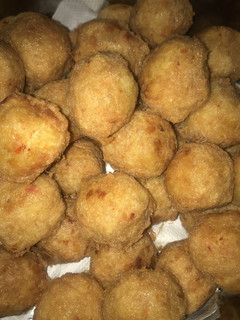 A picture of Yam Balls.