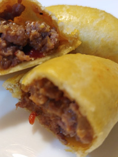 Una foto de Empanadillas de carne al horno