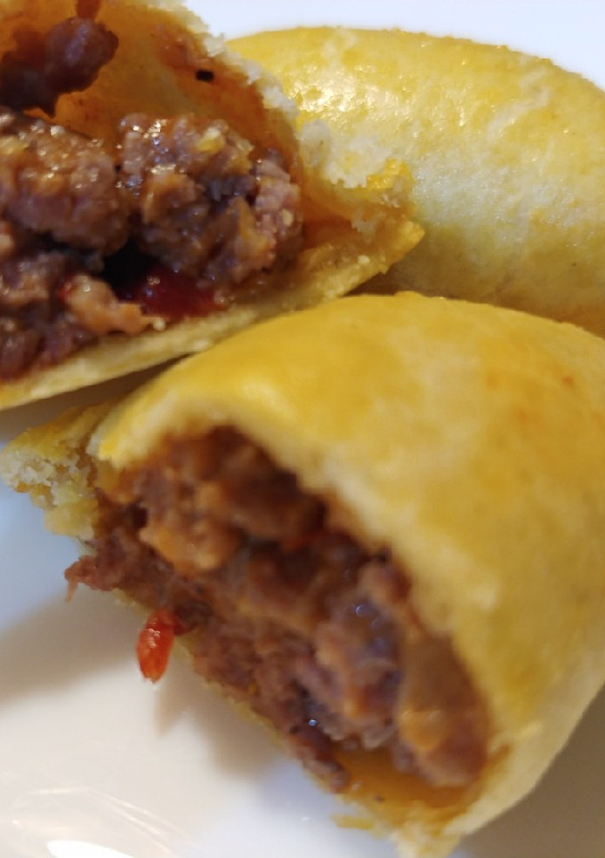 Una foto de Empanadillas de carne al horno