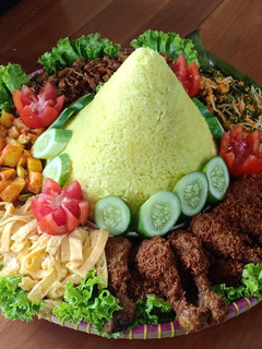 Foto resep Tumpeng Nasi Kuning