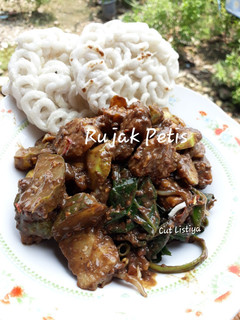 Foto resep Rujak Petis Special