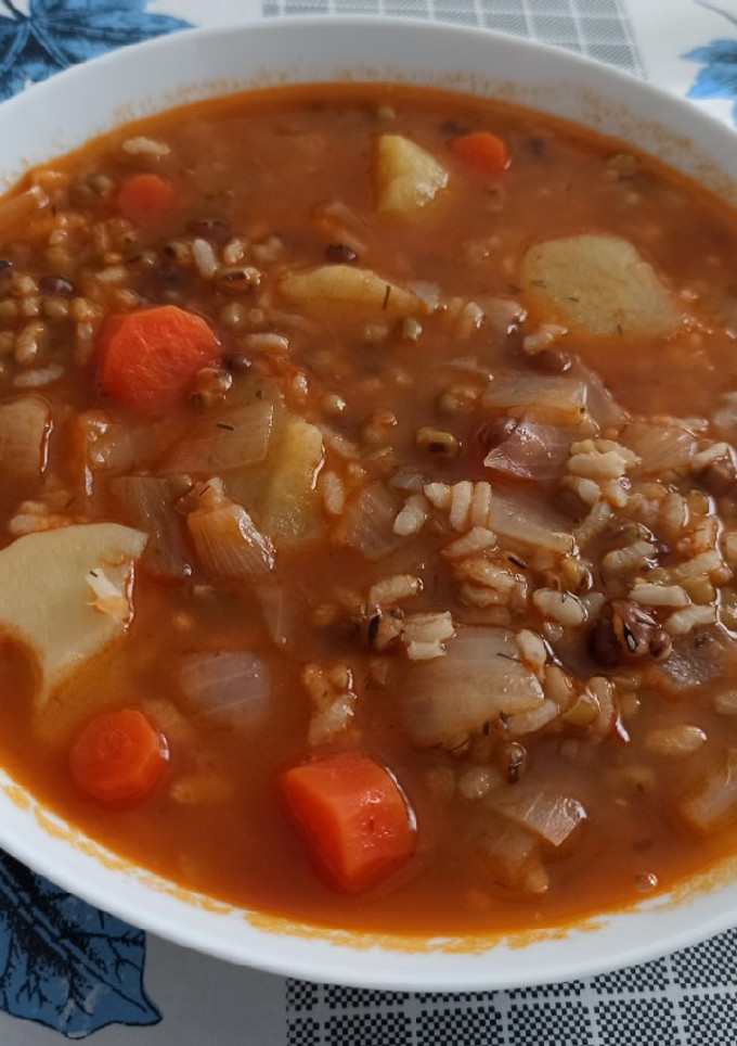 Una foto de Guiso de soja y arroz