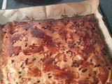 Hojaldre relleno de morcilla y manzana