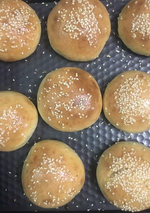 A picture of Homemade Burger Buns.