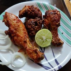A picture of Rostaed chicken.
