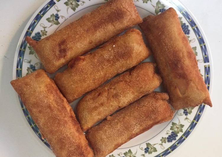 Simple Way to Make Any-night-of-the-week Rolinhos de Queijo, Fiambre e Salsicha