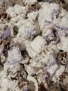 A picture of Puppy chow.