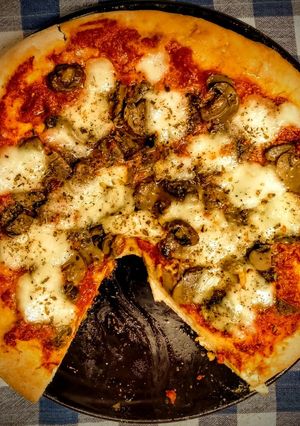 Foto di Pizza al pomodoro
