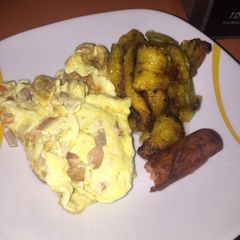 A picture of Fried Over ripped plantain and Egg.
