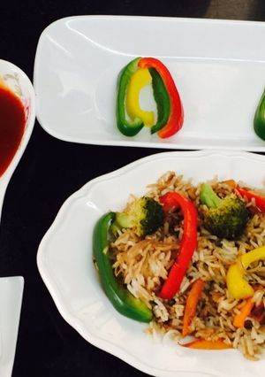 A picture of Chinese fried Rice.