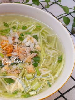 Hình của món Canh bầu nấu cua.