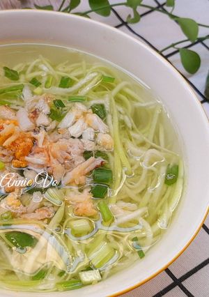 Hình của món Canh bầu nấu cua.