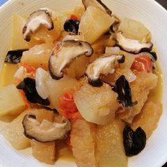 A picture of Braised Winter Melon.