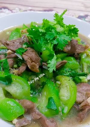 Hình của món Tim heo xào mướp.