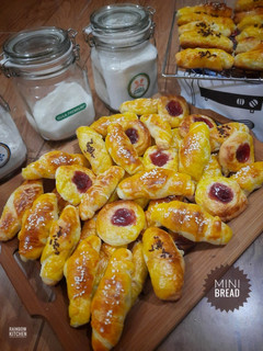 Foto resep Mini Bread a.k.a Roti Unyil