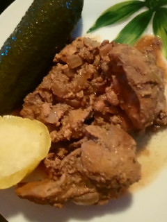 Hagymás sült csirkemáj recept fotója