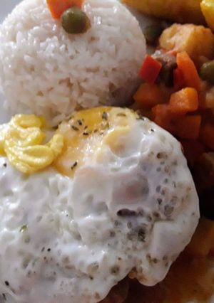 Una foto de Picante de Carne a lo Carmelita