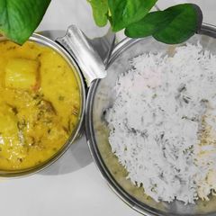 A picture of Okhai Memon Daal.