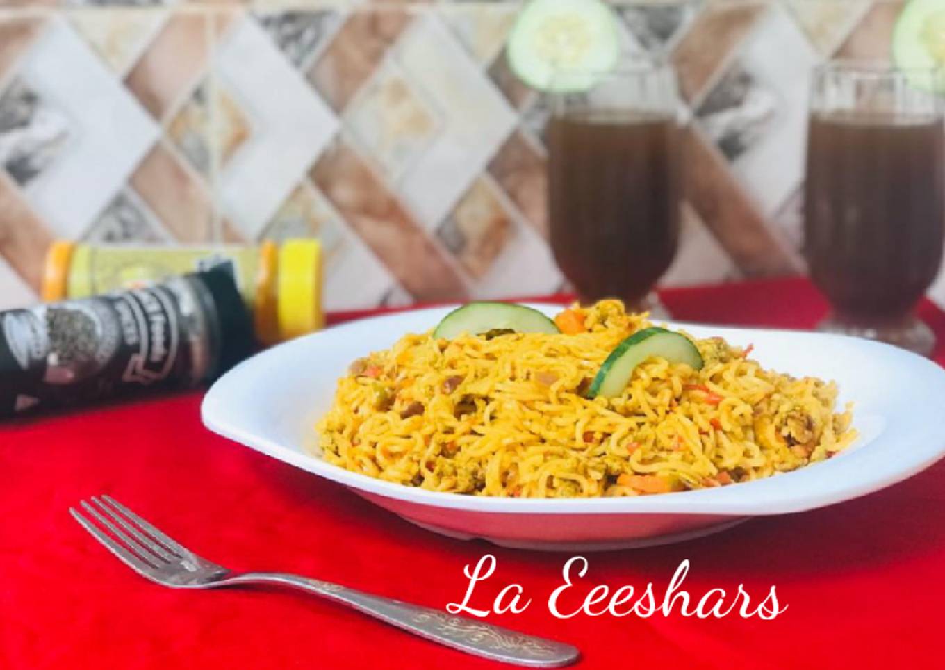 Stir fry noodles with tamarind juice