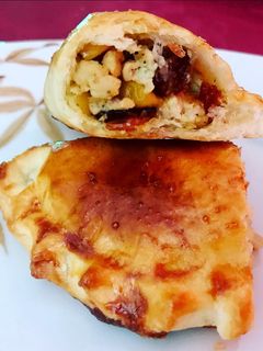 Una foto de Empanadas caseras estilo argentinas 🇦🇷 🇦🇷🇦🇷🇦🇷