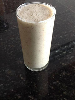 Una foto de Batido de Avena, guineo y miel