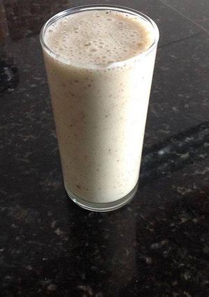 Una foto de Batido de Avena, guineo y miel