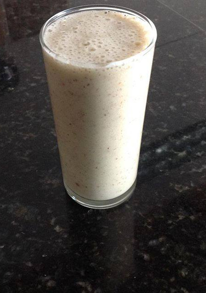 Una foto de Batido de Avena, guineo y miel