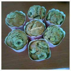 A picture of Banana apple cake.