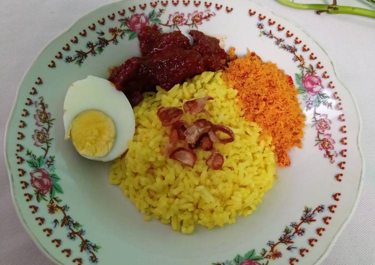 Resep Nasi Kuning Banjar yang Bikin Ngiler