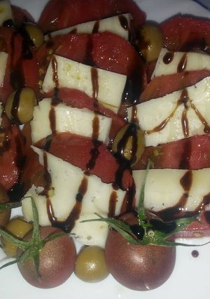 Foto principal de Ensalada fresca de tomates