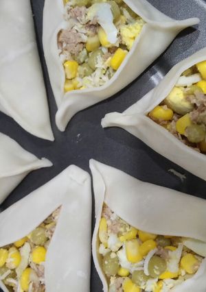 Una foto de Empanadillas abiertas de atún y compañía