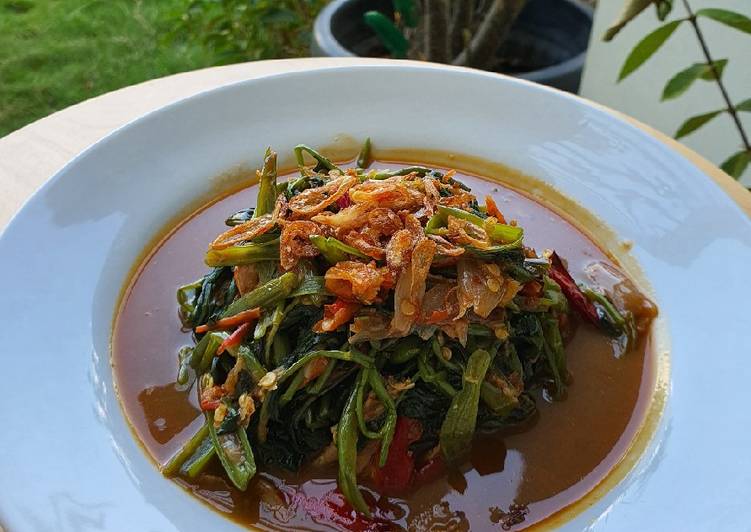 Tumis Kangkung Terasi