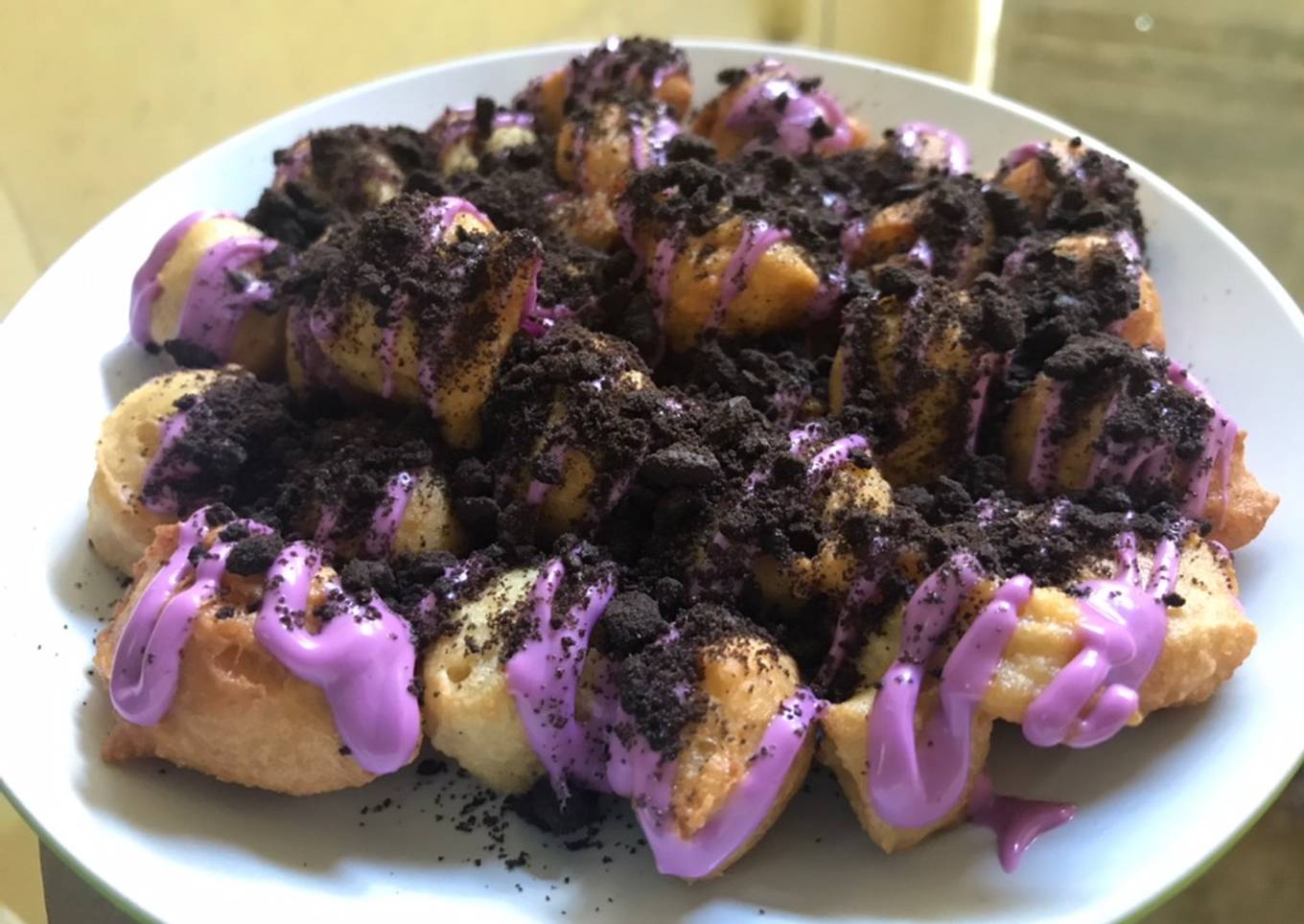 Loukoumades Taro Snowy Oreo (Hanya 3 Bahan)