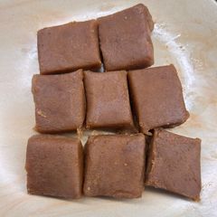 A picture of Cashew dates barfi.