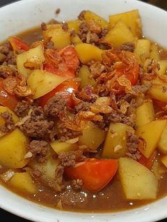 Foto resep Semur Daging Sapi Giling dan Kentang