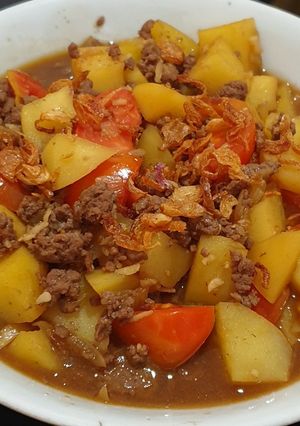 Foto resep Semur Daging Sapi Giling dan Kentang