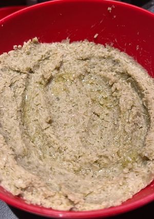 Una foto de 🌿 Hummus de arvejas (fresco y sin cocción extra)