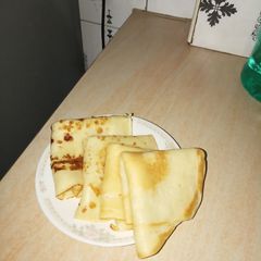A picture of Pancake making.#author's marathon.