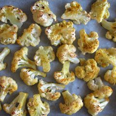 A picture of Curry Flavoured Roasted Cauliflower.