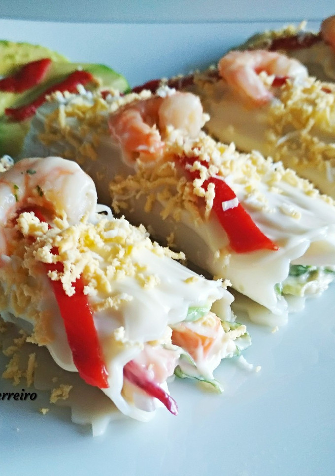 Una foto de Canelón frío - ensalada de pasta