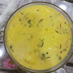 A picture of Rasmalai.